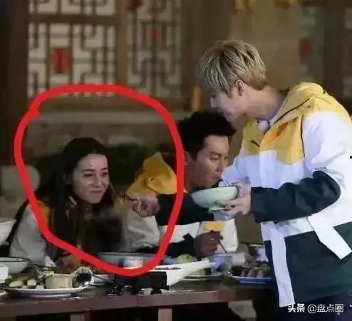 娛樂圈三大吃瓜定律,真相、謠言與反轉的迷霧